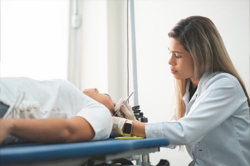 Práctica Auriculoterapia
